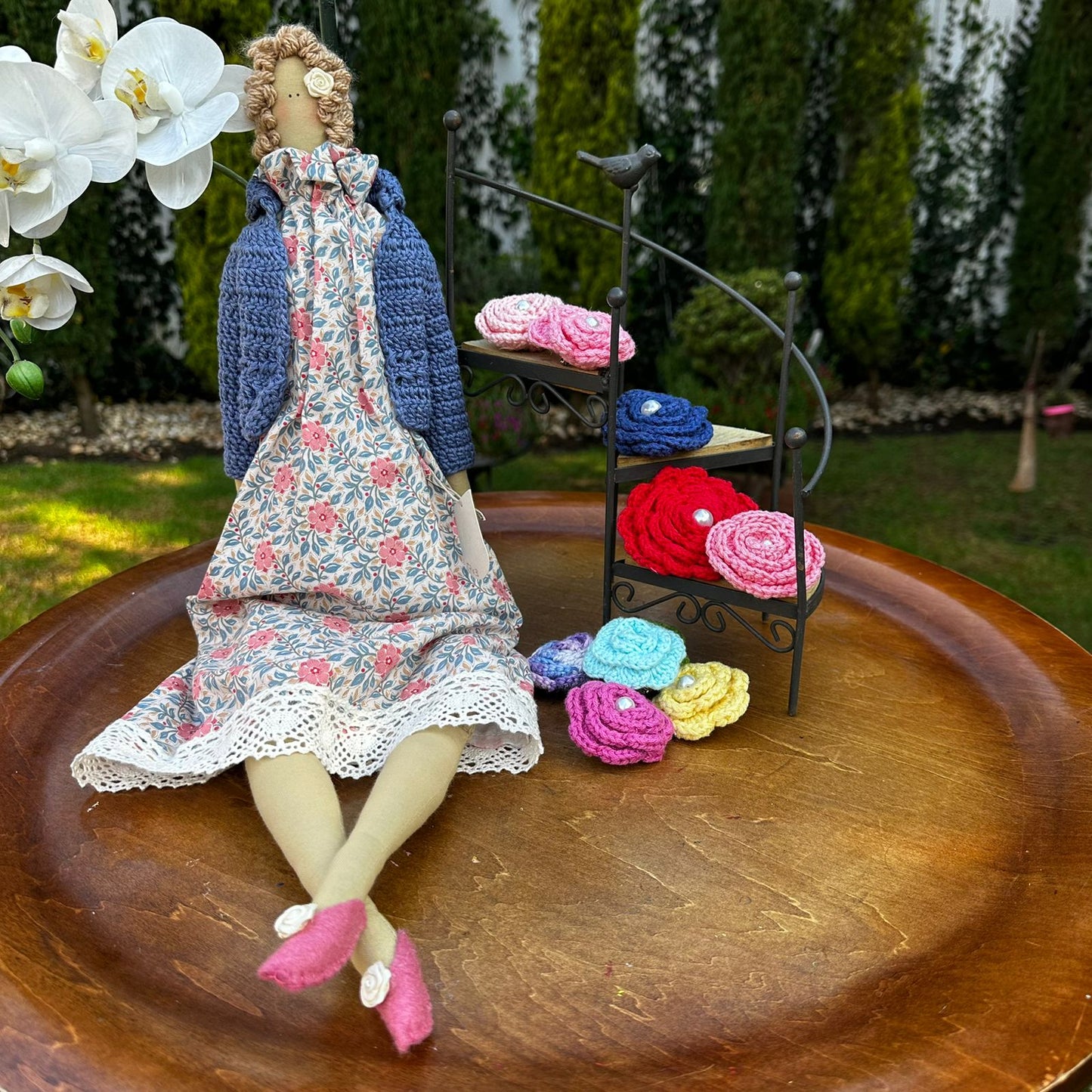 Tildas con saco de crochet