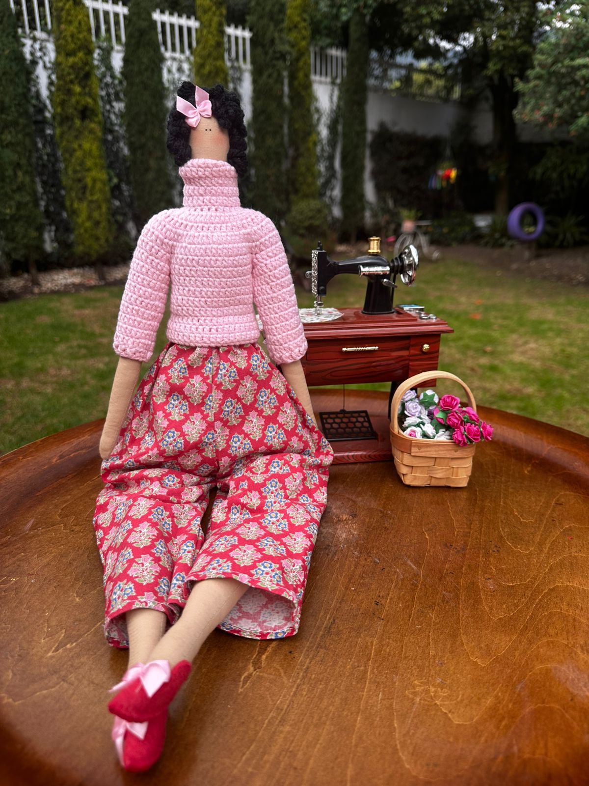 Tildas con saco de crochet